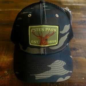 NWT Estes Park Camo/Black Sideline Cap 🦌